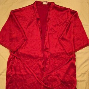 Frederick's of Hollywood Red Satin Lace Trim Robe Size 1X/2X EUC Kimono Style